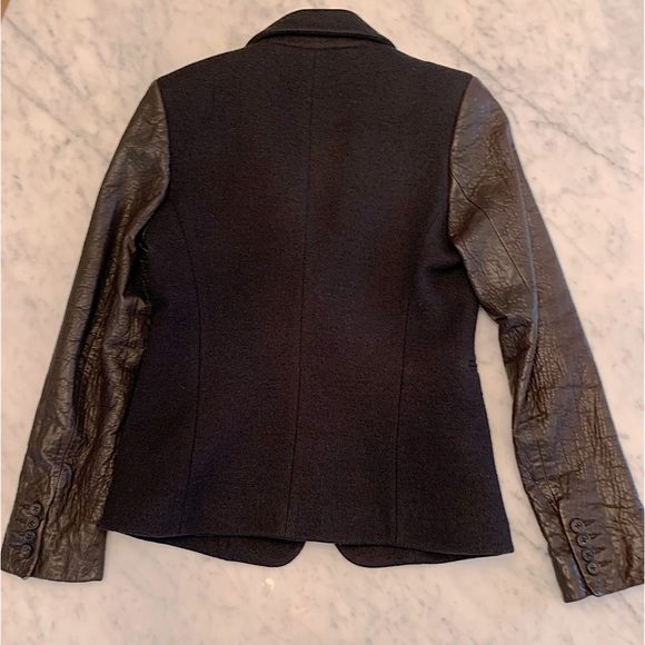 Joseph black felted wool blazer with brown leather sleeves size 38 - Picture 6 of 11